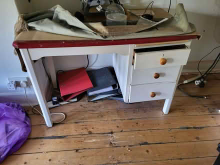 Photo of free Desk (Chapeltown LS7) #1