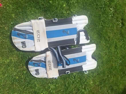 Photo of free Cricket pads (HG1) #2