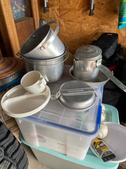 Photo of free Camping pots/plates (Lindenhurst south of Hoffman) #1