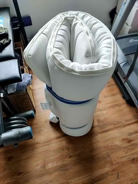 Photo of free Single mattress (Chesham HP5) #1