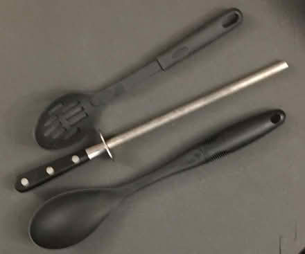 Photo of free Microplanes, Rolling Pin & Other Kitchen Utensils (Olton B92) #3