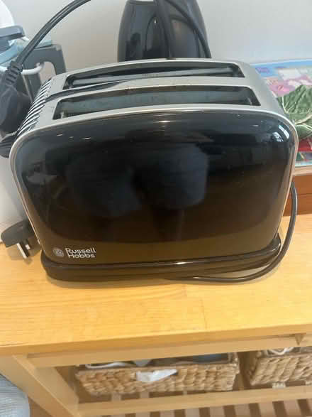 Photo of free Russell Hobbs Toaster (London sw10) #1
