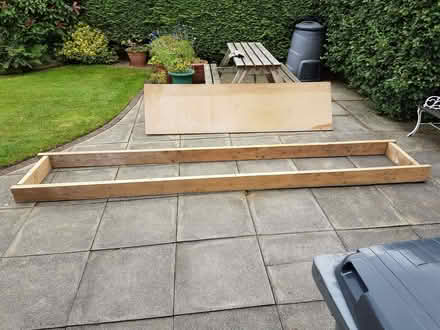 Photo of free Stairwell work platform (Leyland PR25) #4