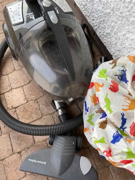 Photo of free Vacuum Cleaner (Ballyclare BT39) #1