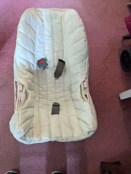 Photo of free Car baby seat (Hedgerley SL2) #2