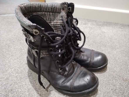 Photo of free Rocketdog black boots, size 7 (Florence Park OX4) #1