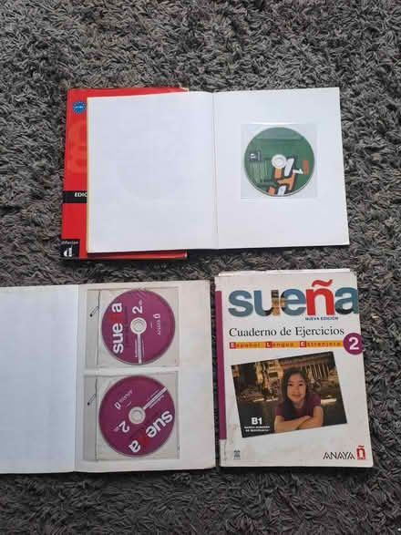Photo of free Spanish text books (Dublin city centre) #2