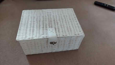 Photo of free Small hamper box (Iffley Road OX4) #1