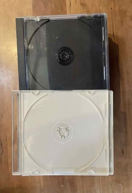 Photo of free CD / DVD Cases (CT4) #2
