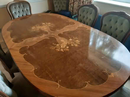 Photo of free Beautiful dining table and chairs (Allesley Park CV5) #2