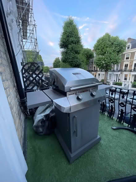 Photo of free char-broil bbq grill (Warwick Estate W9) #1