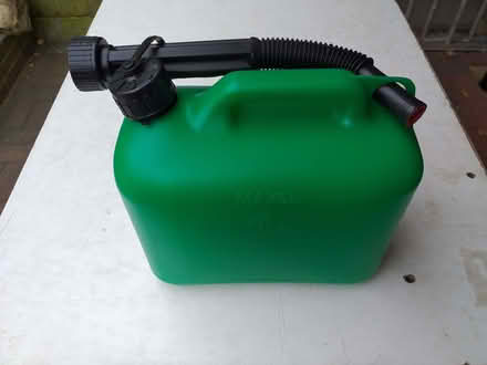Photo of free UNIPART Plastic Petrol Can – 5 litres. (The Nurserylands TW12) #1