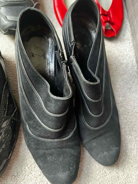 Photo of free For repair - 6 x ladies shoes (HA8 / Edgware) #4