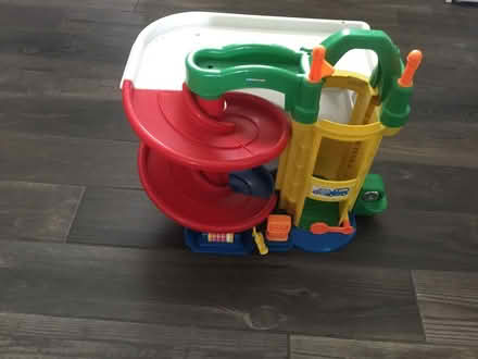 Photo of free Garage with ramps (Headington Quarry OX3) #1