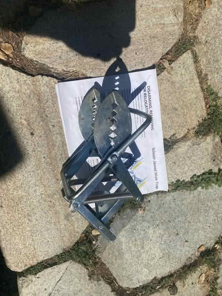 Photo of free mole/gopher trap (woodacre) #1