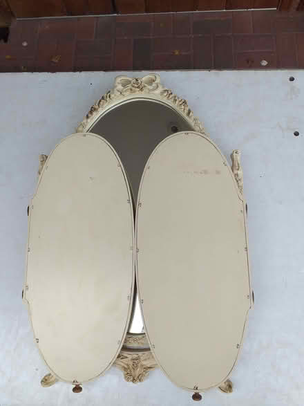 Photo of free Faux Antique 3-Way Dressing Table Mirror. (The Nurserylands TW12) #3