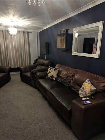 Photo of free Large leather sofa (Rugby CV23) #1