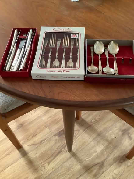 Photo of free Oneida cutlery (Hingham Norfolk NR9 4JU) #1