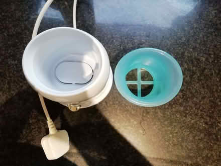 Photo of free Avent Baby Bottle and Jar Warmer (Scriven HG5) #4