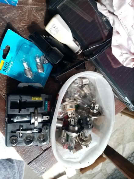 Photo of free Car bulbs (LU1) #1