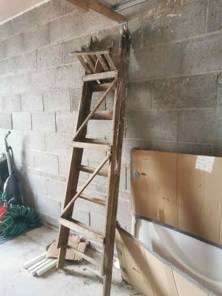 Photo of free Old wooden ladder with big steps (Manor S2) #1