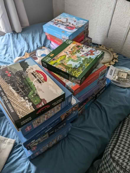 Photo of free 19 jigsaws 500 pieces (Kingshurst B37) #1