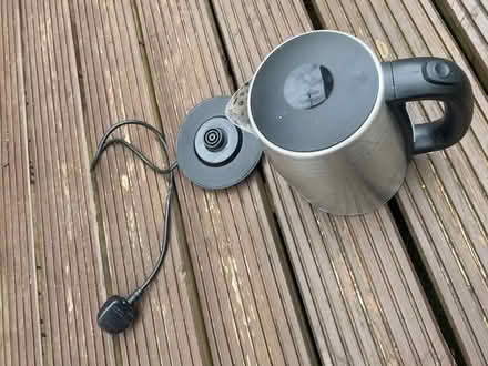 Photo of free Cordless kettle (RG8 0HB) #3