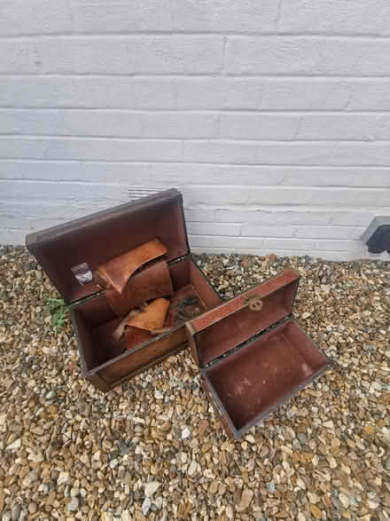 Photo of free 2x chests (ME8) #2