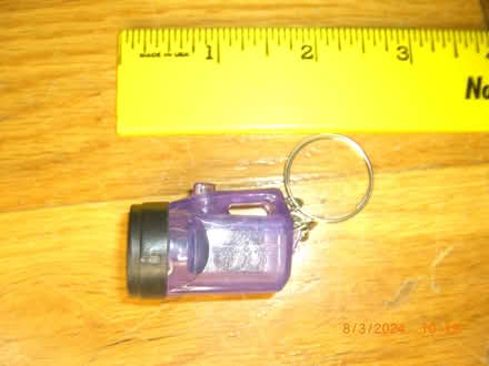 Photo of free Miniature / pocket flashlight (Pleasantville) #1
