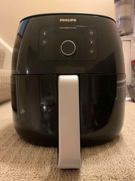Photo of free “Cold” Air Fryer - Used (Winston Churchill & Hwy 403) #1