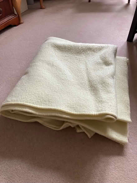 Photo of free Blanket (TW9 (TW9 (Kew)) #1