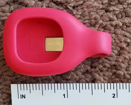 Photo of free Original Fitbit clip-on holder (DeAnza Blvd - Stvns Crk & 280) #1