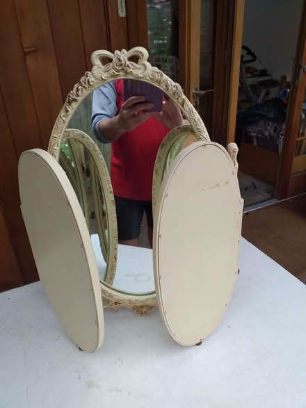 Photo of free Faux Antique 3-Way Dressing Table Mirror. (The Nurserylands TW12) #4
