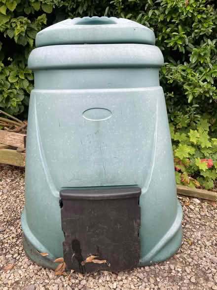 Photo of free Compost bin (Woolley Green BA15) #1