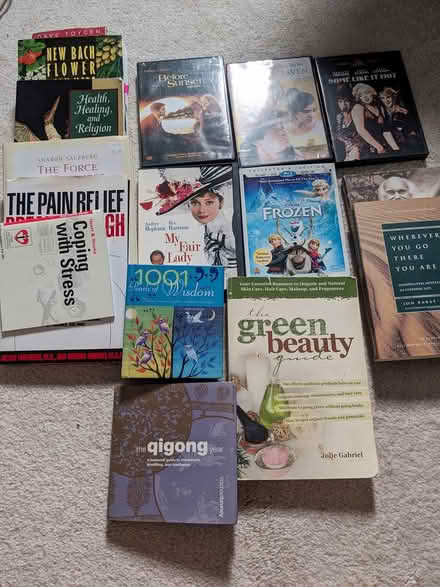 Photo of free books and DVDs (Don Mills and Steeles) #1