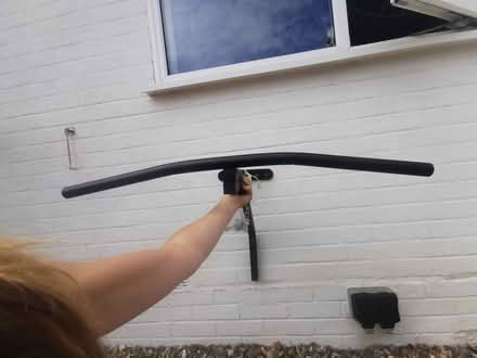 Photo of free Chin Up Bar (ME8) #2