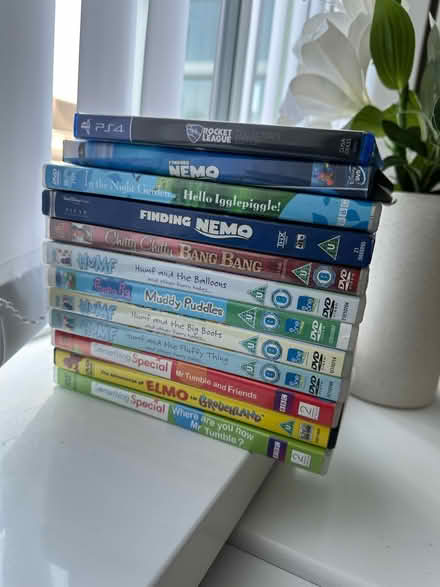 Photo of free Kids DVDs (B32) #1