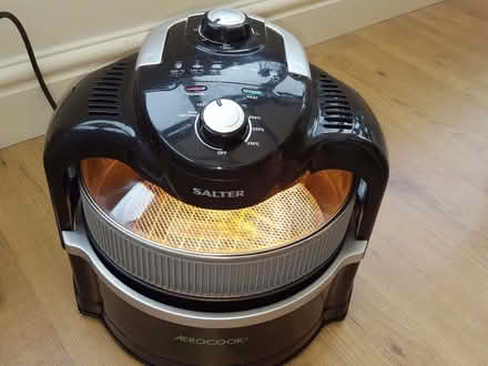 Photo of free Air fryer (Ellesmere SY12) #3