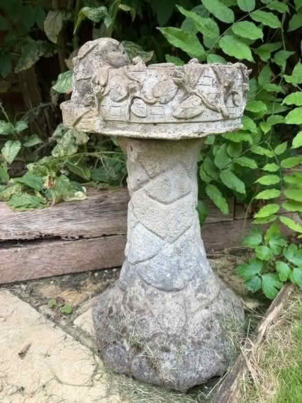 Photo of free Decorative bird bath (Hanwell Fields OX16) #1