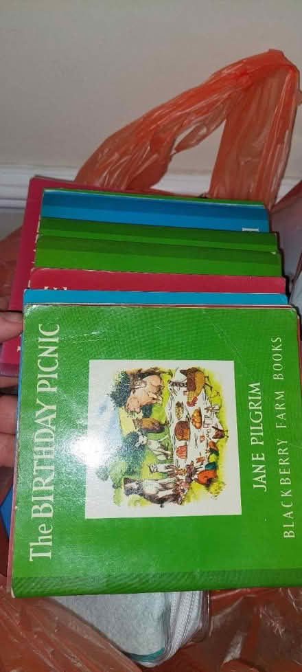 Photo of free Childrens books (TN24) #2