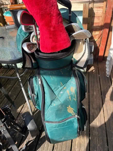 Photo of free Golf clubs and trolley (Woodside CR0) #4