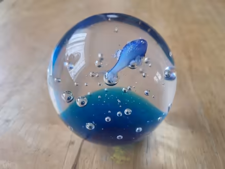 Photo of free Paperweights (ME12) #2