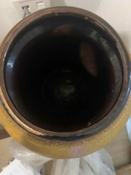 Photo of free Large Brown Ceramic Vase (Deptford SE10) #3