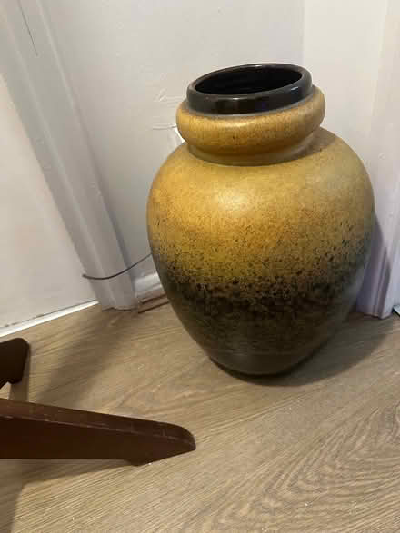 Photo of free Large Brown Ceramic Vase (Deptford SE10) #2