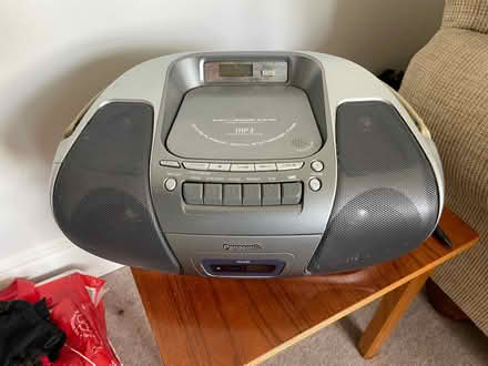 Photo of free CD player / radio (Marlborough SN8) #1