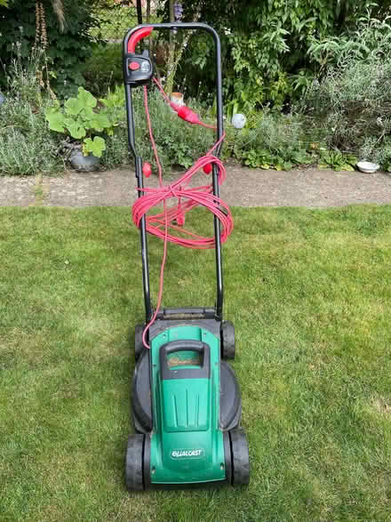 Photo of free Lawn mower (South Park OX4) #1
