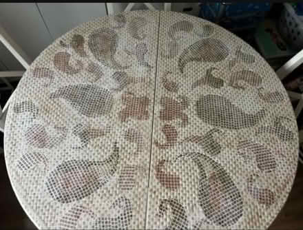 Photo of free Dining table (Barnet) #1