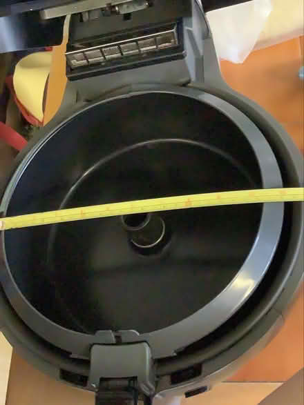 Photo of free Tefal Actifry for spares or repair (Malvern, WR14) #2