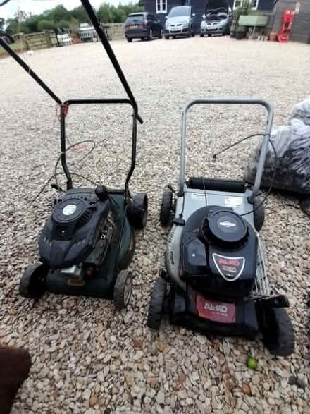 Photo of free Petrol lawnmowers engines work spares repairs (Heathfield Village OX5) #1