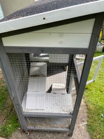 Photo of free Double level outdoor rabbit hutch (South Park OX4) #4
